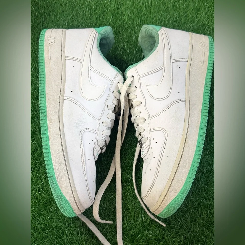 Nike AF-1 Men’s Sneakers Size‎ 8.5